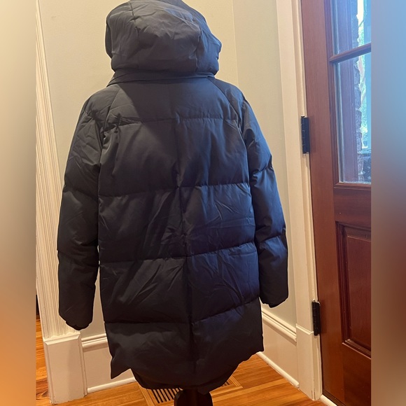 Universe Classics Women's Thickened Down Jacket. Like brand new! Size Small! - Picture 3 of 6